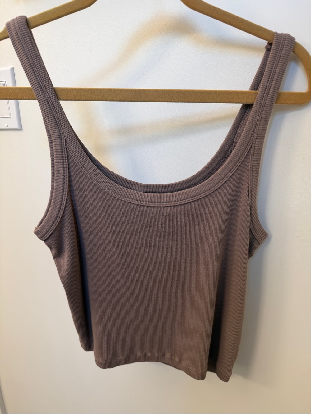 Bobi Short Fitted Tank Top